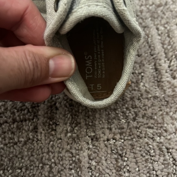 Tom’s coated canvas 5t shoes - Picture 2 of 5